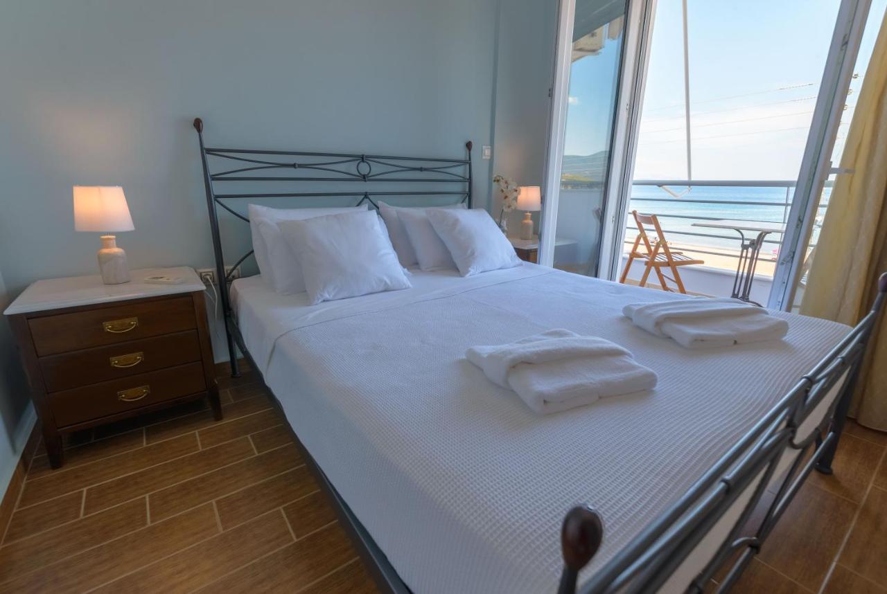 Lemoni Luxury Residence In Front Of The Sea Kechries ภายนอก รูปภาพ