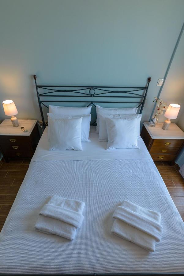 Lemoni Luxury Residence In Front Of The Sea Kechries ภายนอก รูปภาพ