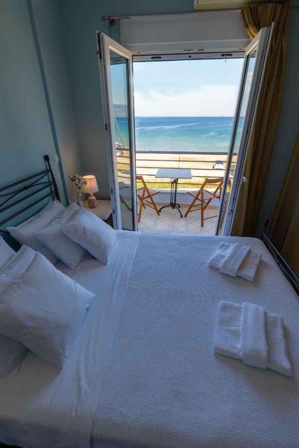 Lemoni Luxury Residence In Front Of The Sea Kechries ภายนอก รูปภาพ